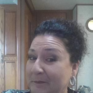 Meet your Posher, Suzanne